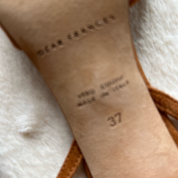 Dear Frances Harlow Pump in Brown - Picture 3 of 4